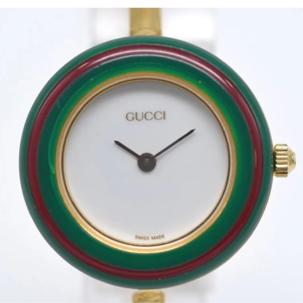 - GUCCI RARE 14k Gold Plated VINTAGE STATEMENT PIECE WATCH - Picture 4 of 9